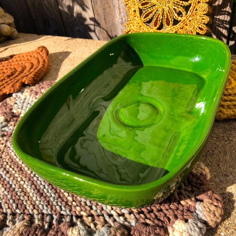 Vtg Shawnee Planter Dish